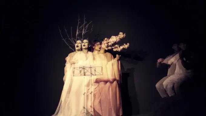 THEATHER AND PERFORMANCE DESIGN